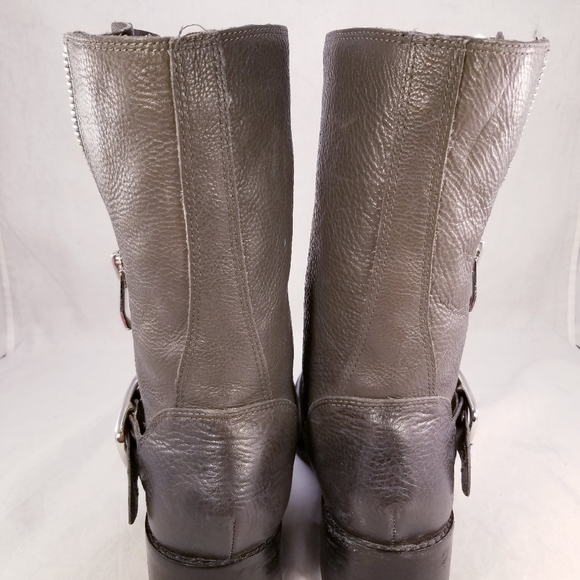 VINCE CAMUTO WALT BIG STUDS BUCKLE ZIPPER GRAY LEATHER WOMEN BOOTS 8.5B/38.5 - Picture 3 of 11